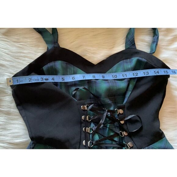 Heart Corset Plaid Sweetheart Dress (Size 6) - Picture 4 of 8